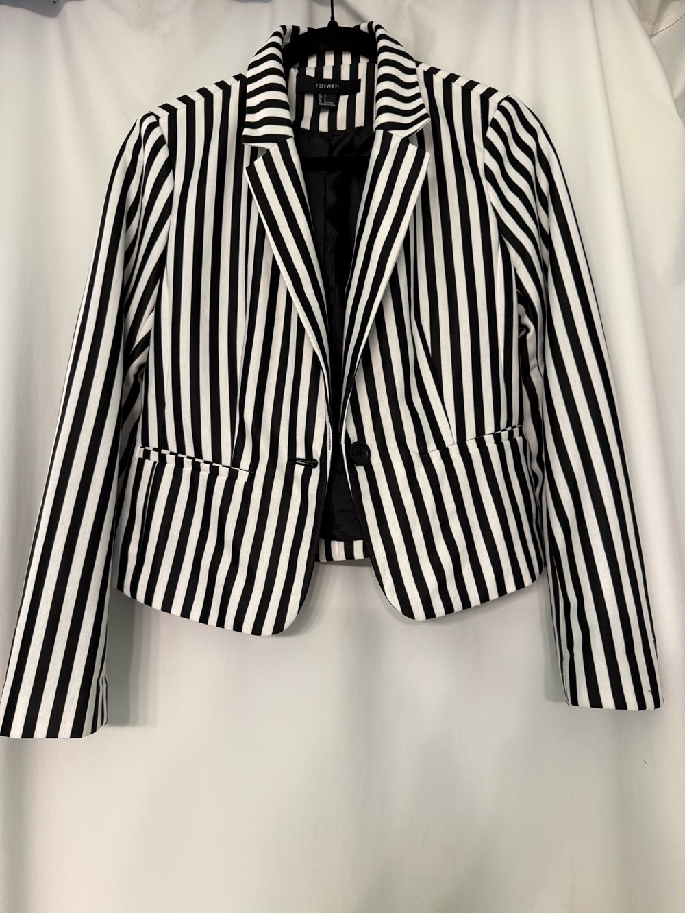 Forever 21 Black & White Vertical Stripe Blazer